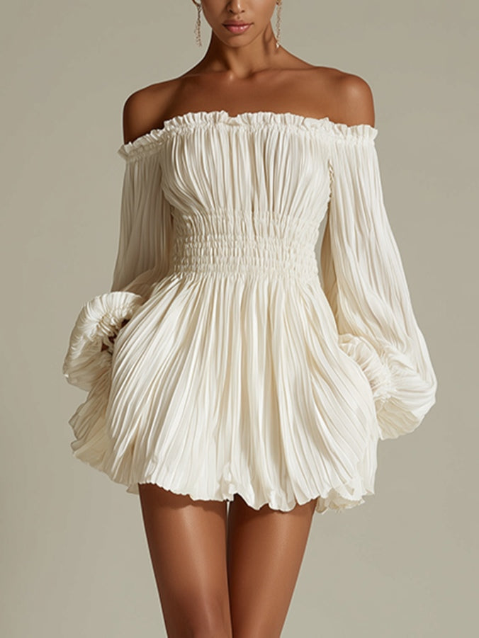 Candela | Minivestido blanco con hombros al aire y cintura fruncida